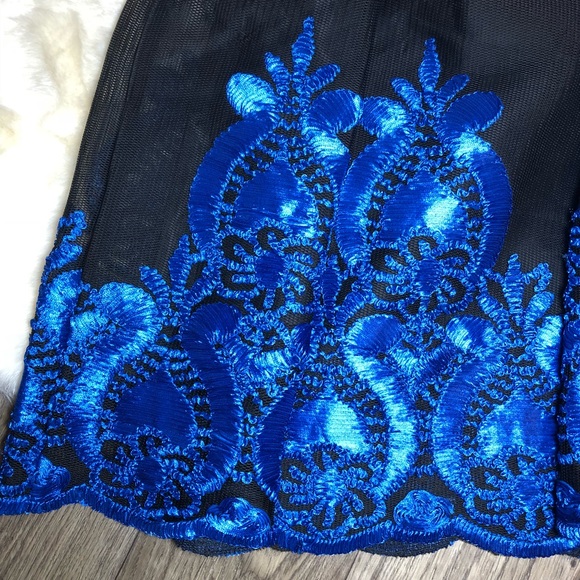 Good Times Los Angeles Mesh Aline Black Embroidered Skirt - Picture 4 of 8